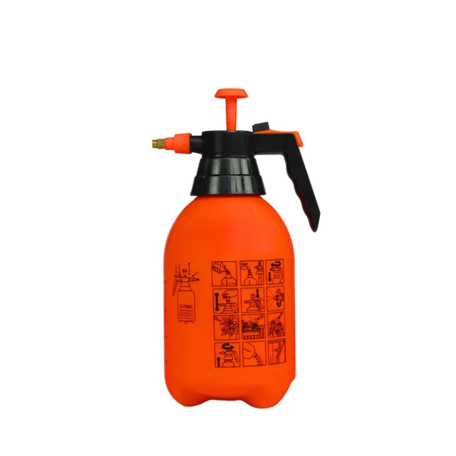 bootstrap-farmer-2l-pressure-sprayer image 1