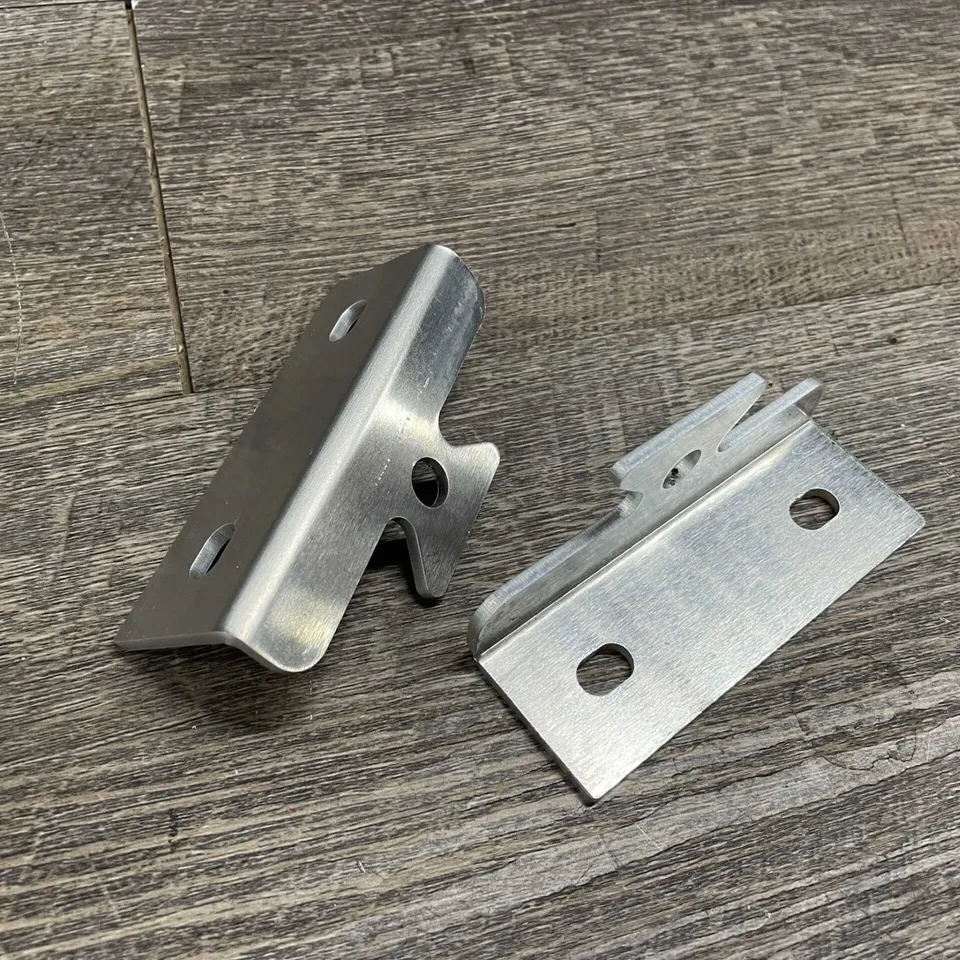 bootstrap-farmer-heavy-duty-aluminum-mounting-cleats-for-varden-wire-panels-4-pa image 1