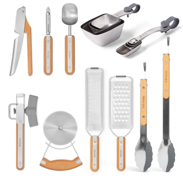 full-circle-17-piece-kitchen-gadget-set-with-kraft-paper-handles image 1