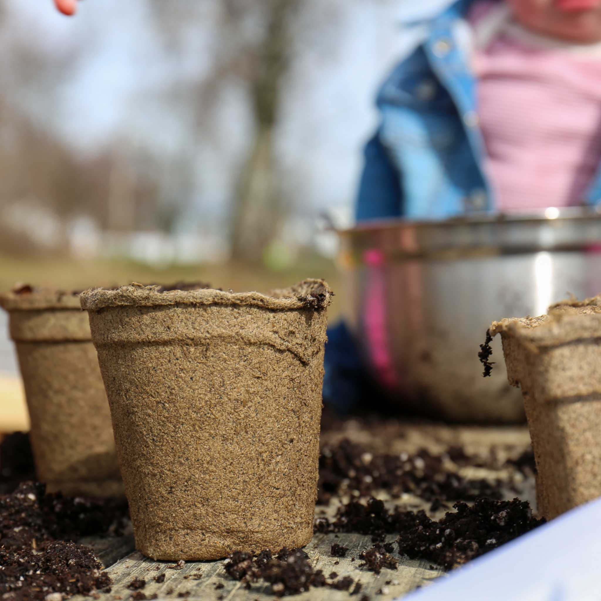 bootstrap-farmer-cowpots-3-round-biodegradable-seed-starter-pots image 3