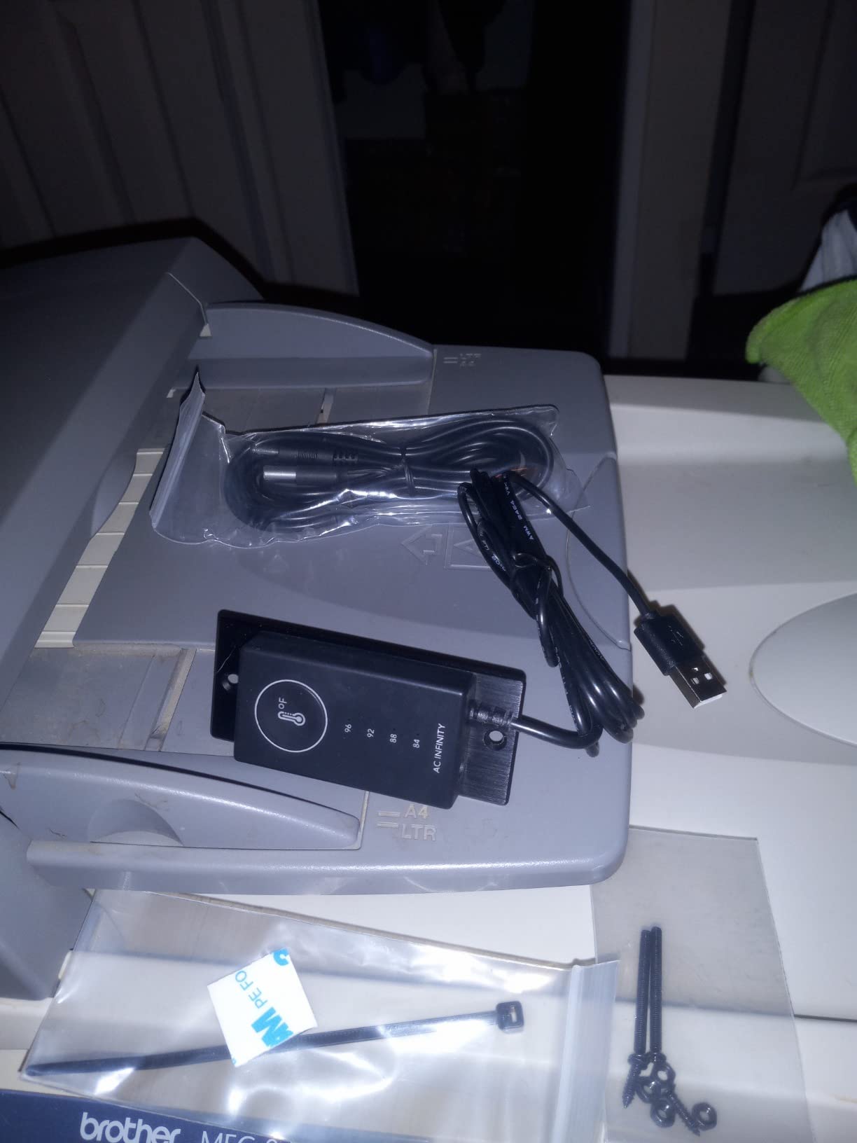 Works, but sensor cable is short