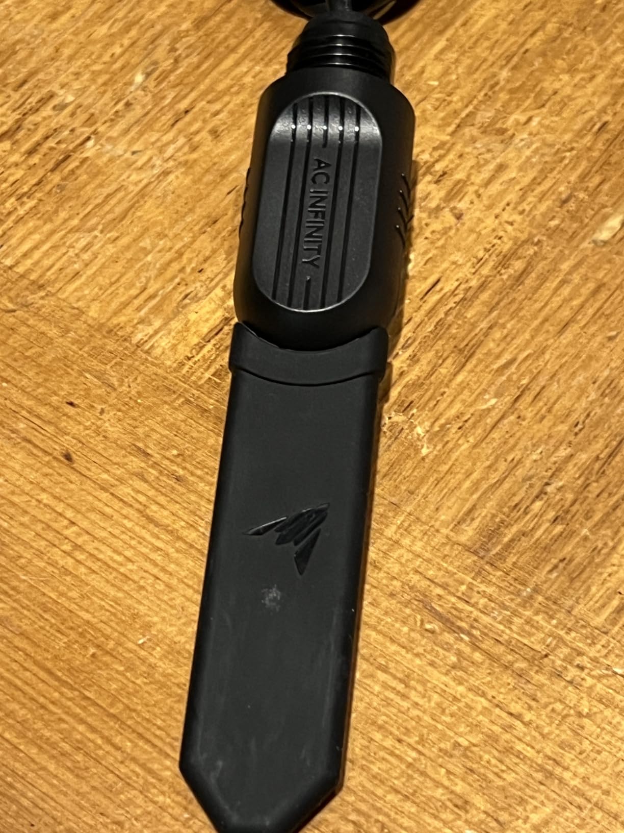 Solid sensor