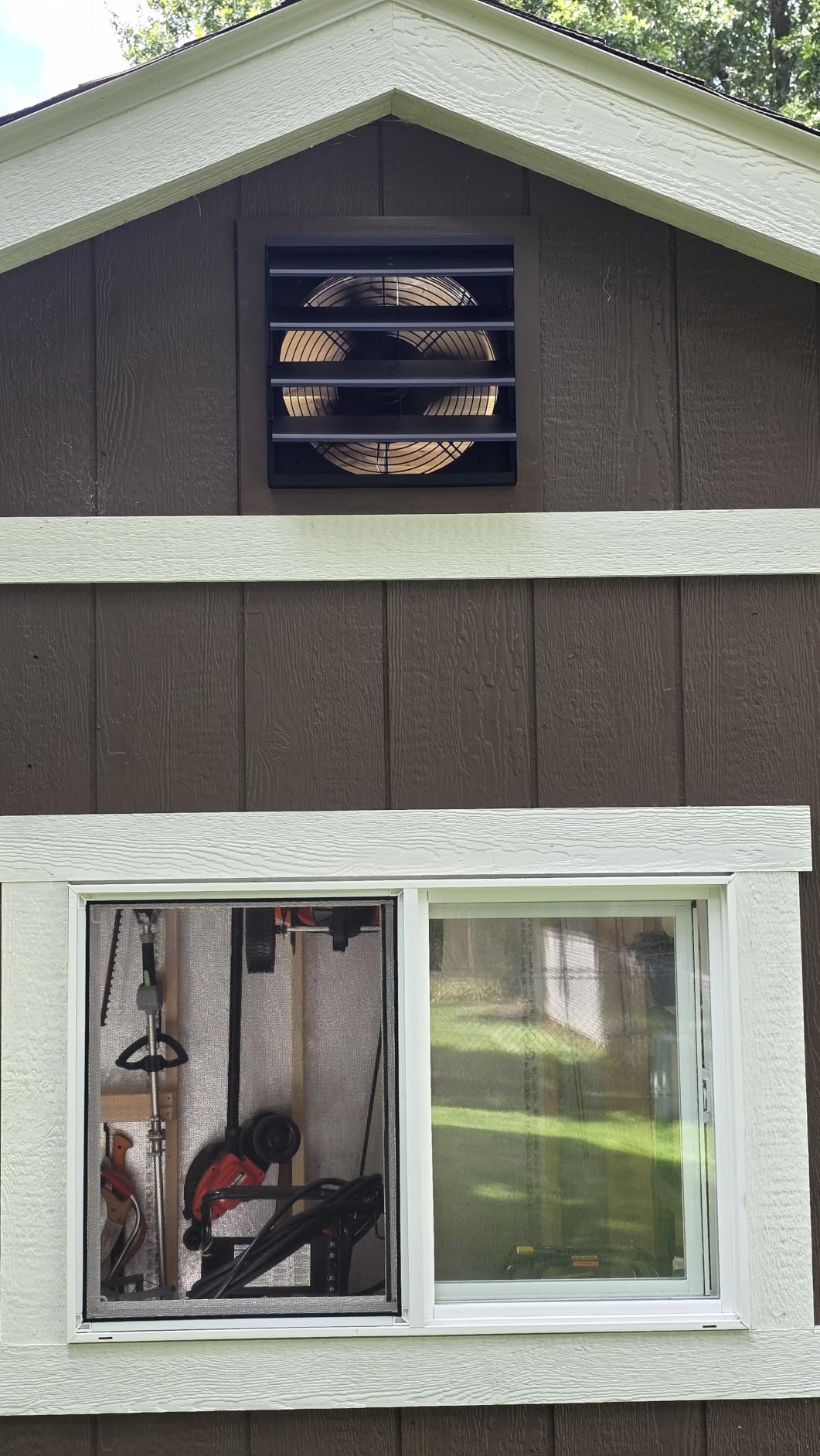 Huge airflow, smart features