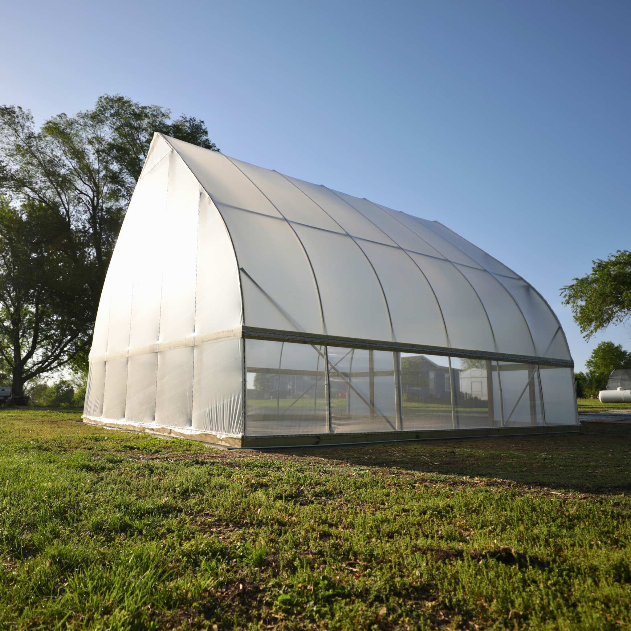 bootstrap-farmer-diy-gothic-greenhouse-kit image 4