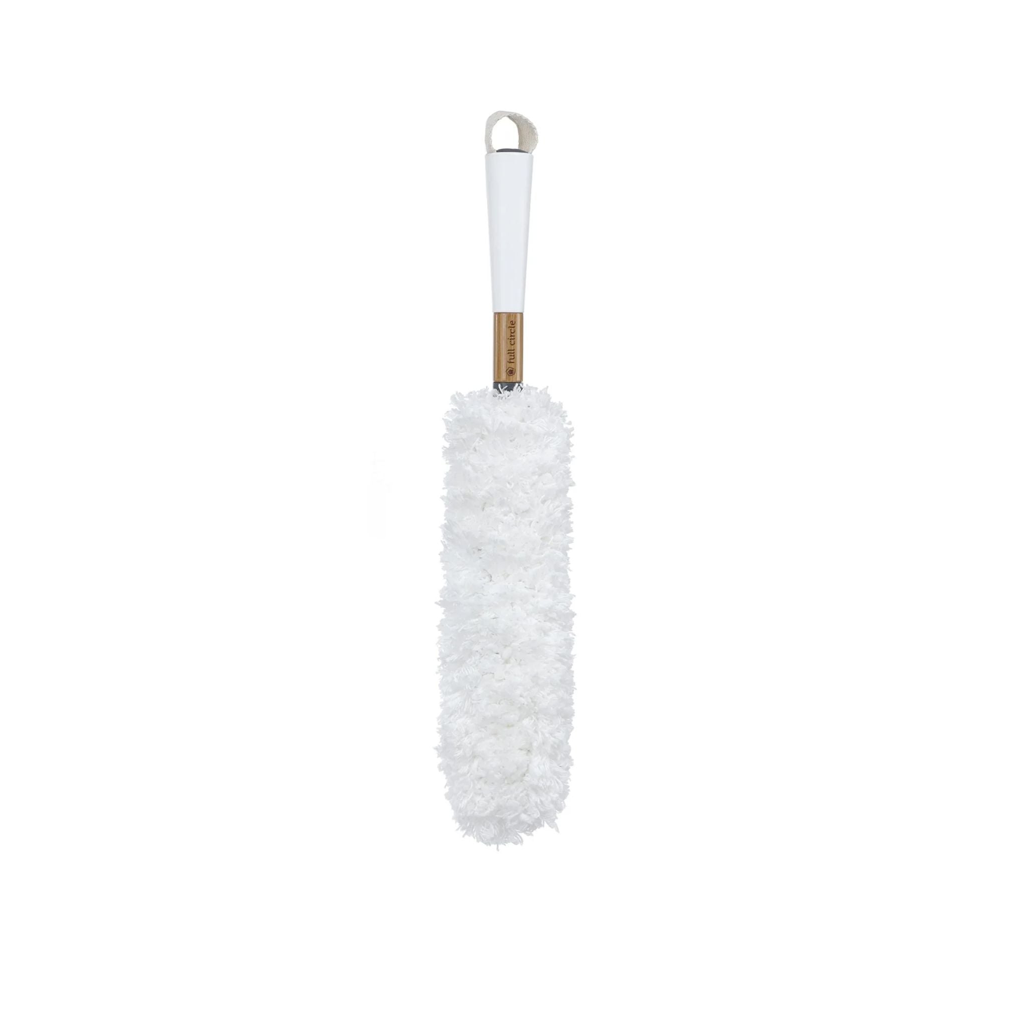 full-circle-the-wash-dry-fluffy-duster-with-washable-microfiber-head image 1