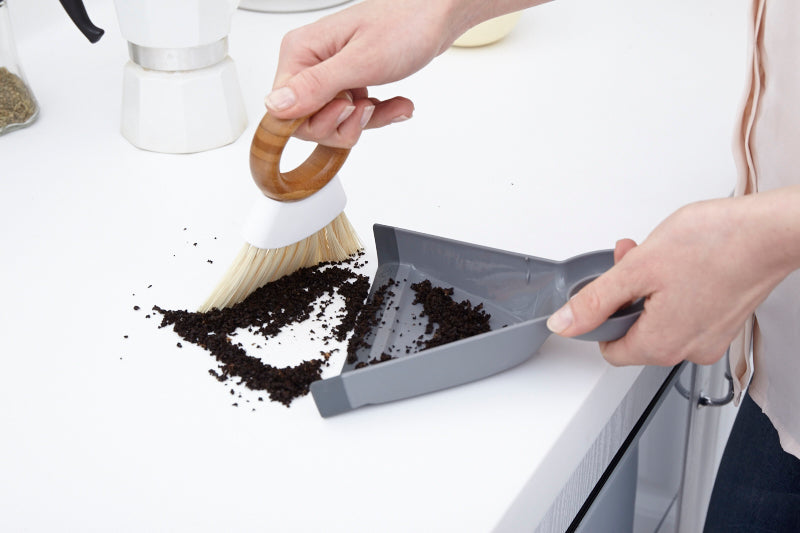 full-circle-mini-mighty-clean-team-bamboo-recycled-plastic-brush-set-for-straws- image 3