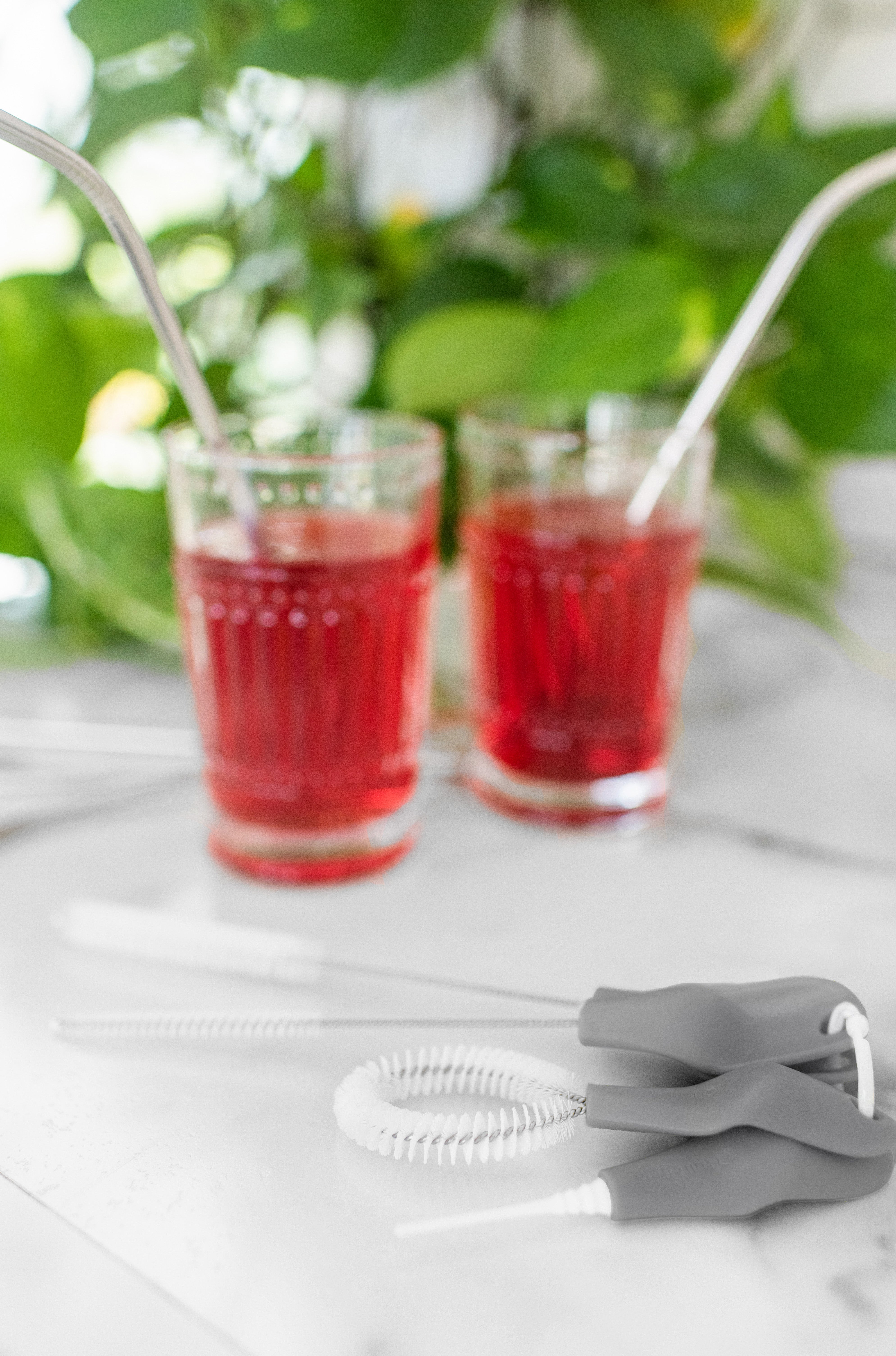 full-circle-all-in-one-bottle-cleaning-multitool image 2