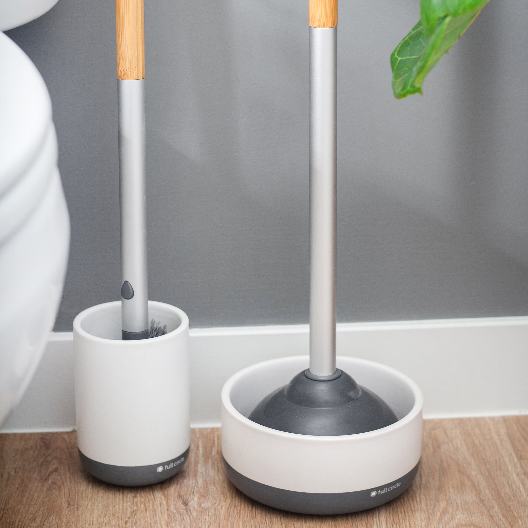 full-circle-toilet-care-cleaning-set-quick-drying-plunger-brush-with-bonus-head image 1