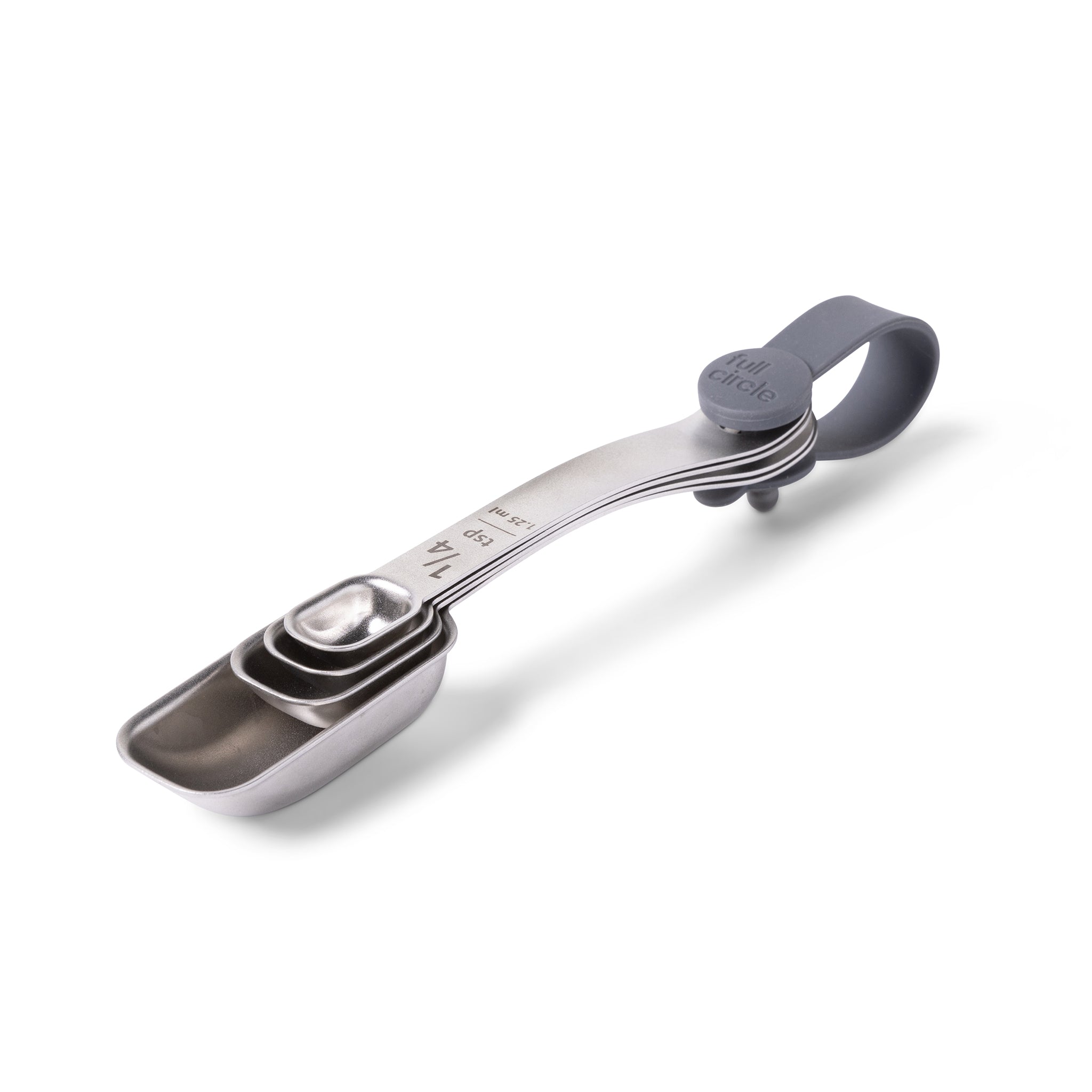 full-circle-17-piece-kitchen-gadget-set-with-kraft-paper-handles image 3