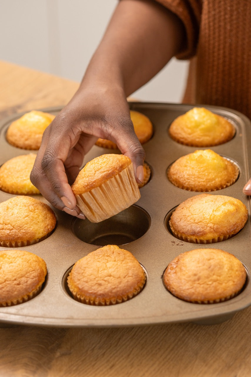 full-circle-parchment-baking-cups image 2
