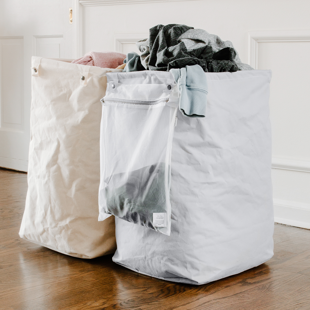 full-circle-collapsible-laundry-bag-set-2-pack image 3