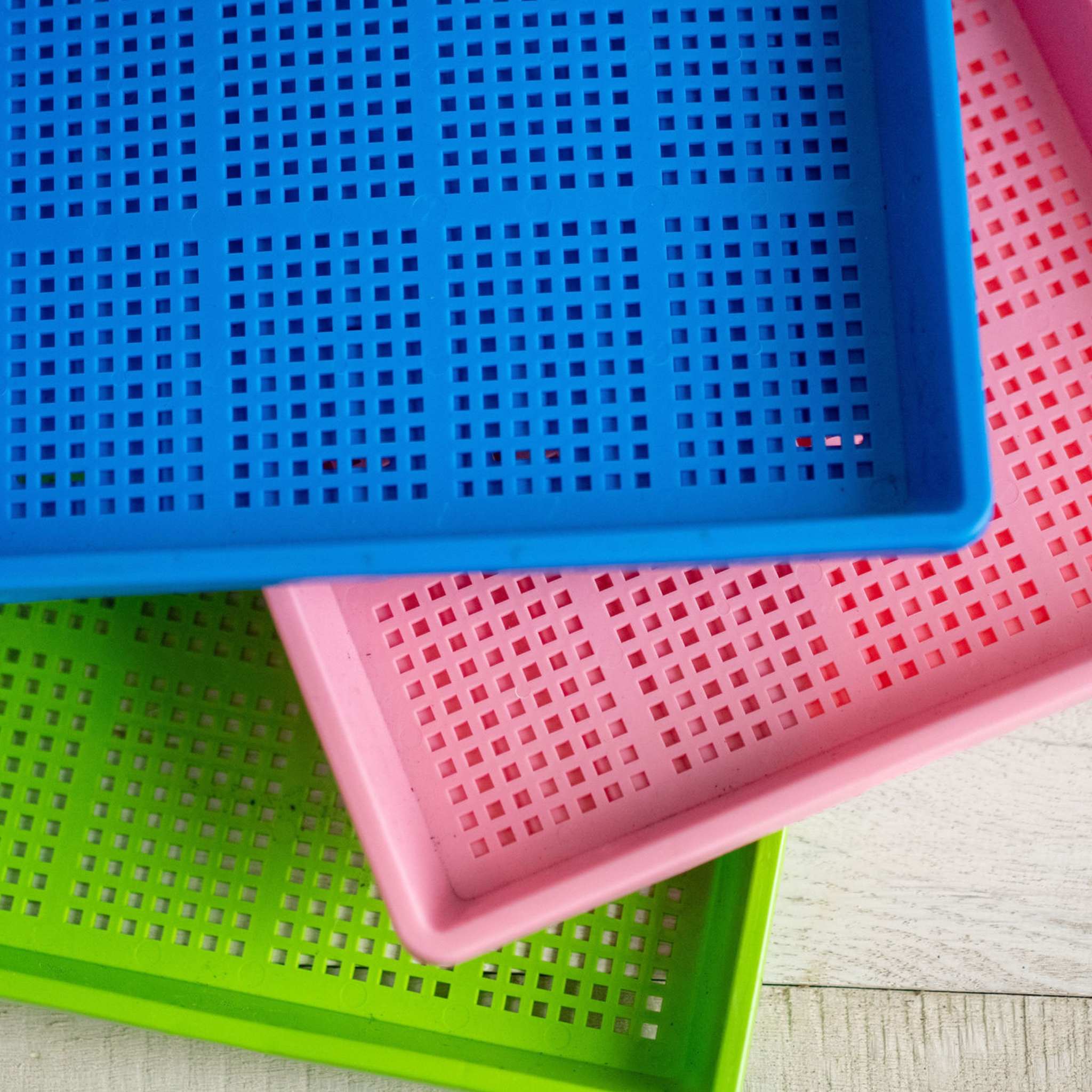bootstrap-farmer-1020-mesh-shallow-tray-extra-strength-1-deep-heavy-duty-microgr image 2