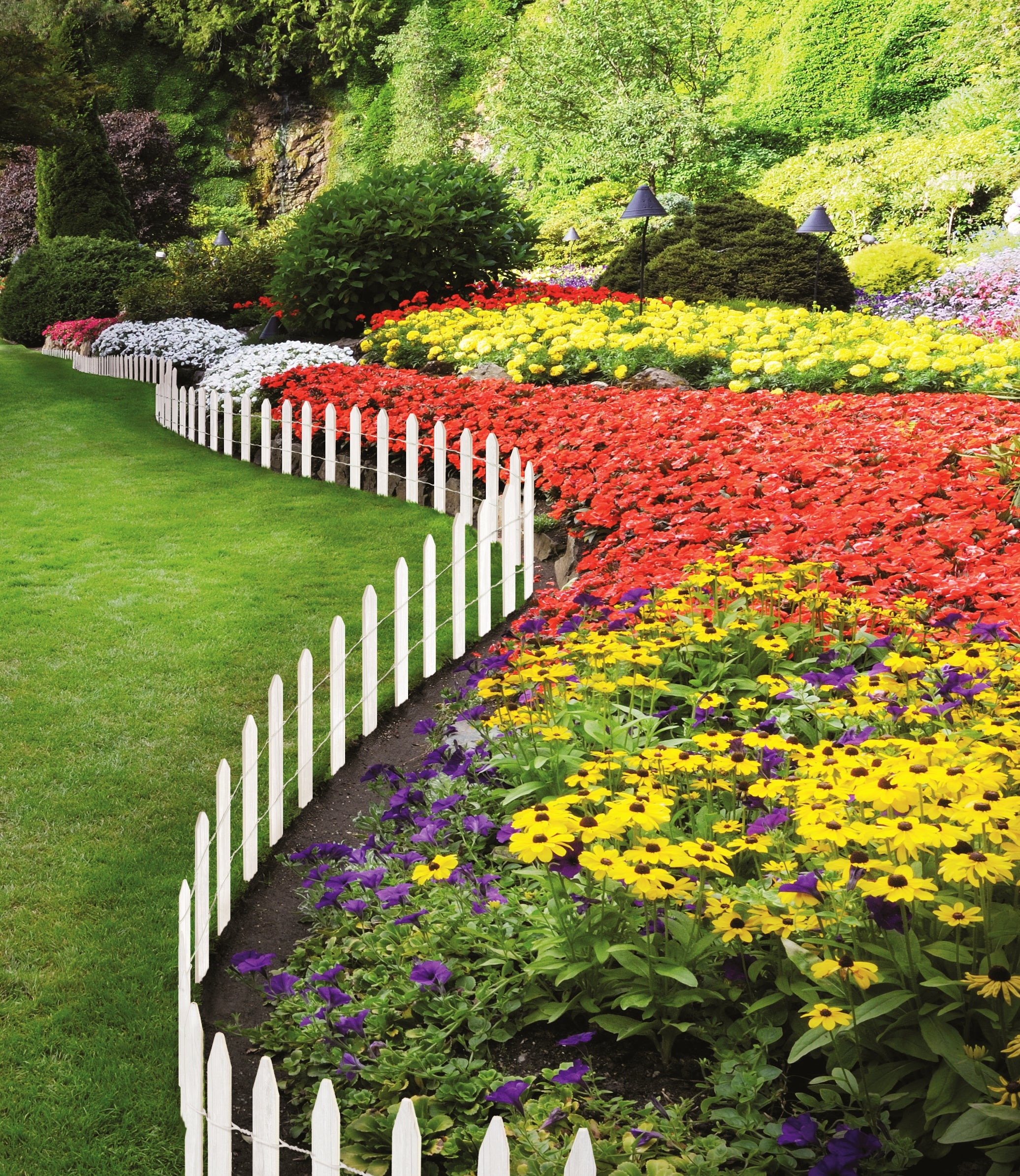 greenes-fence-white-cedar-garden-picket-fence-with-cedar-stake-installation-syst image 3
