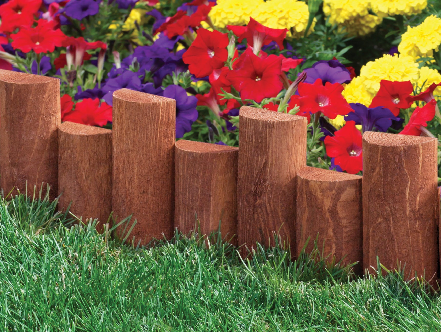 greenes-fence-wooden-half-log-staggered-lawn-edging-18-in-x-7-in-rc32b image 7