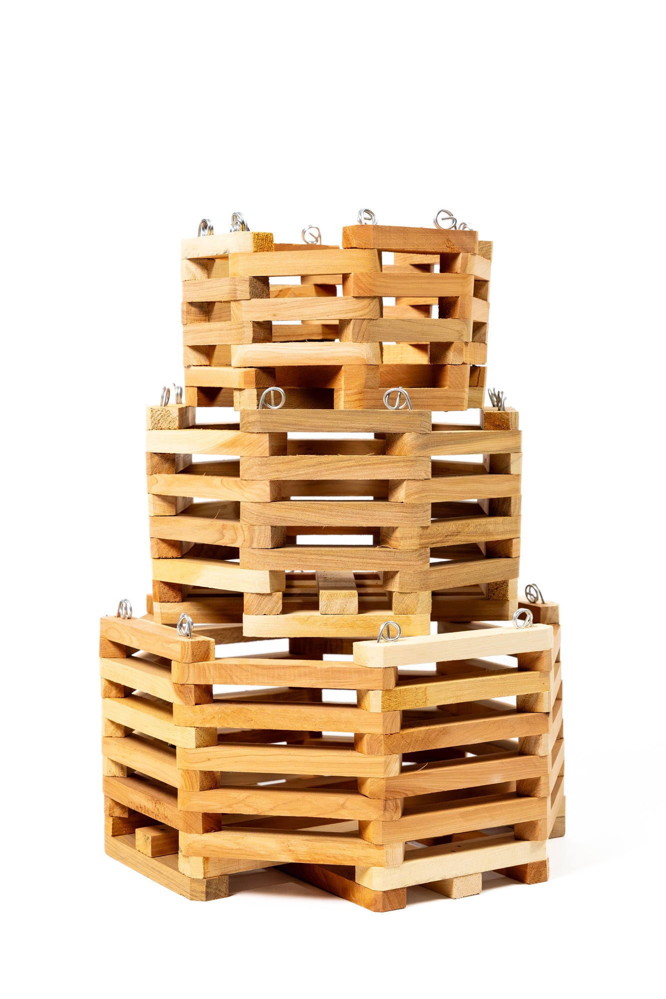 greenes-fence-aromatic-cedar-orchid-display-basket-set-rcp3c image 3