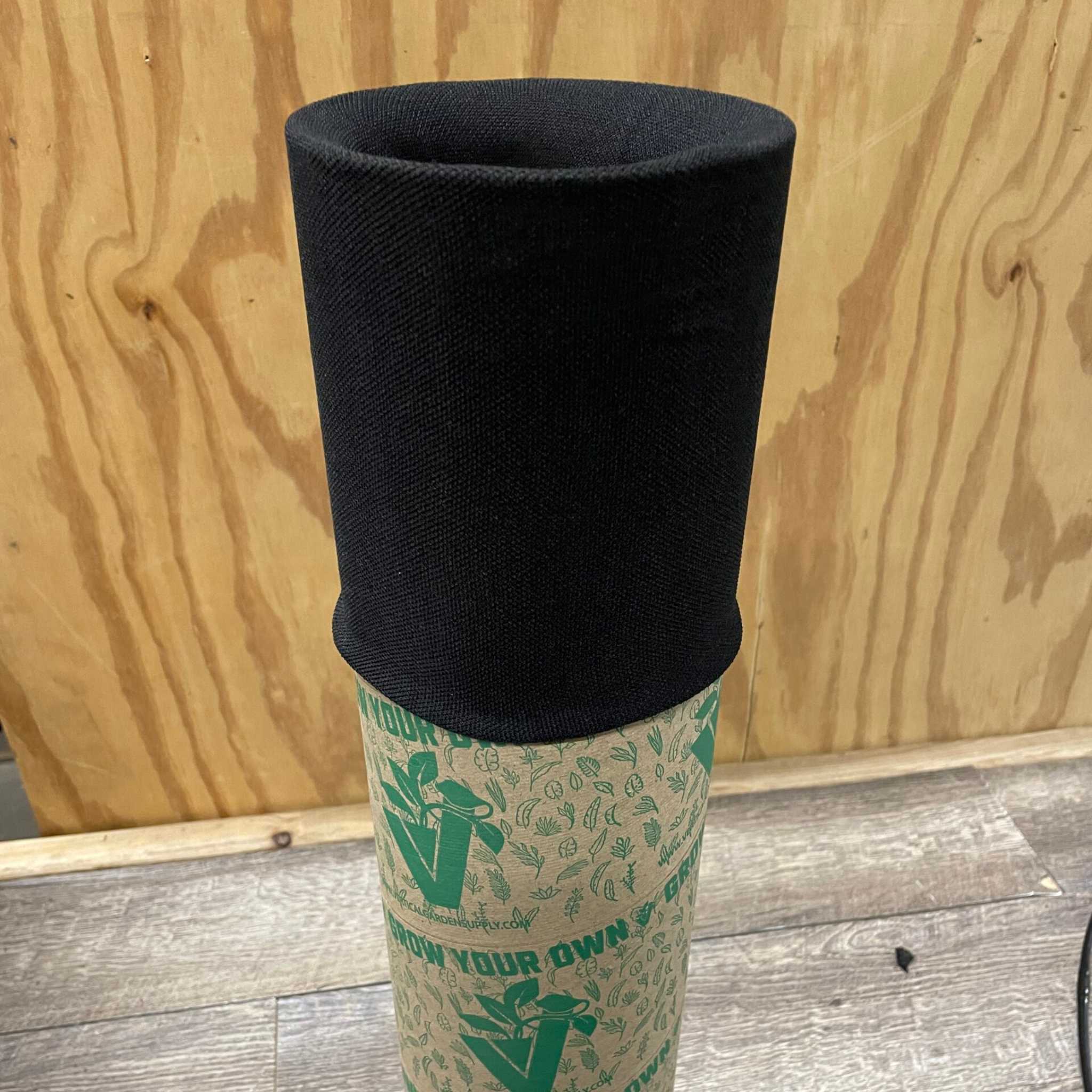 bootstrap-farmer-varden-empty-mesh-roll-400ft-breathable-mesh-for-custom-soil-fi image 4